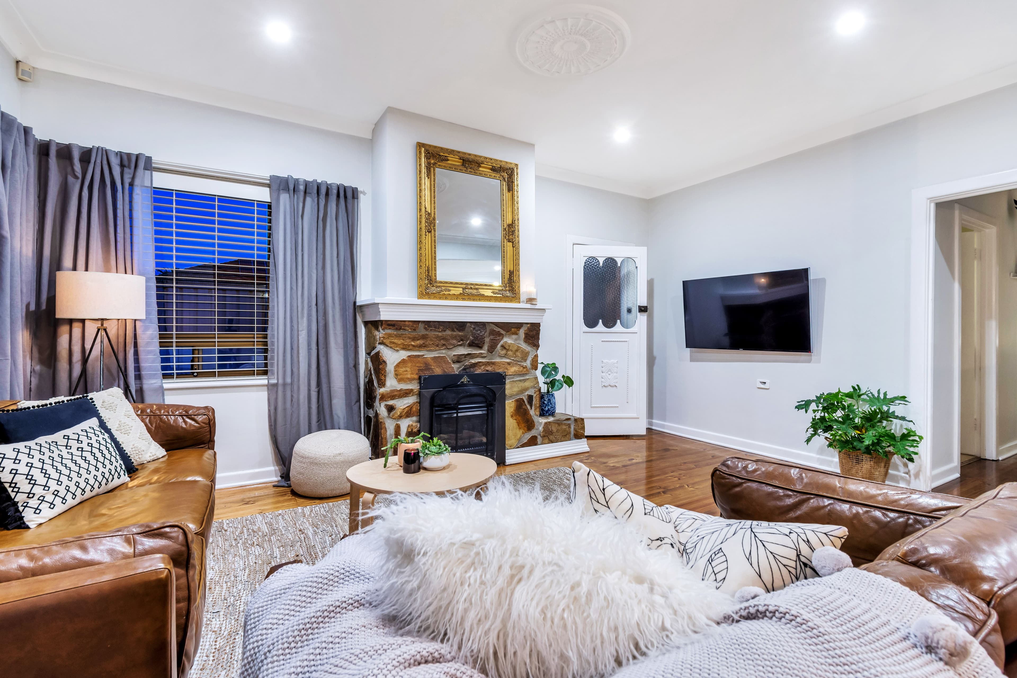 27 Chilworth Avenue, Enfield SA 5085, Enfield - Image 1