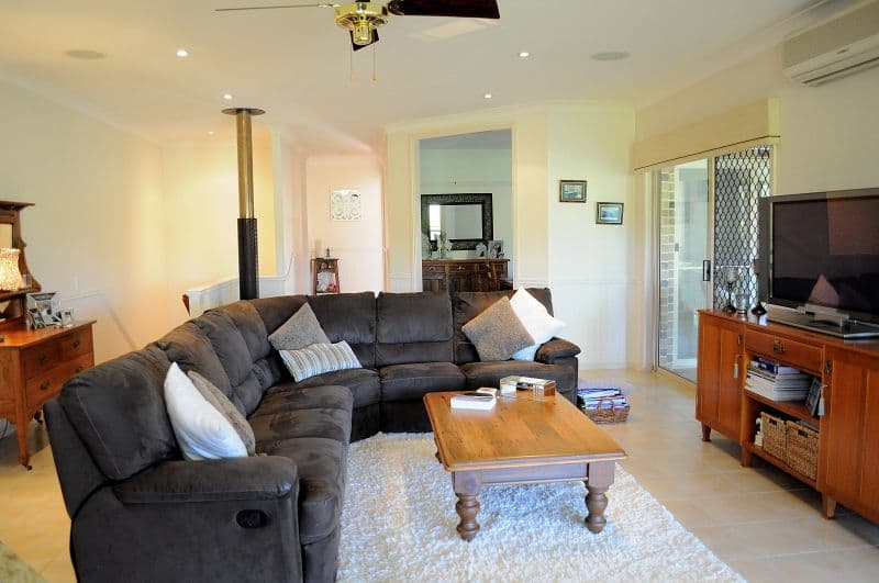 64 Arnold Palmer Drive, PARKWOOD QLD 4214, Parkwood - Thumbnail 4