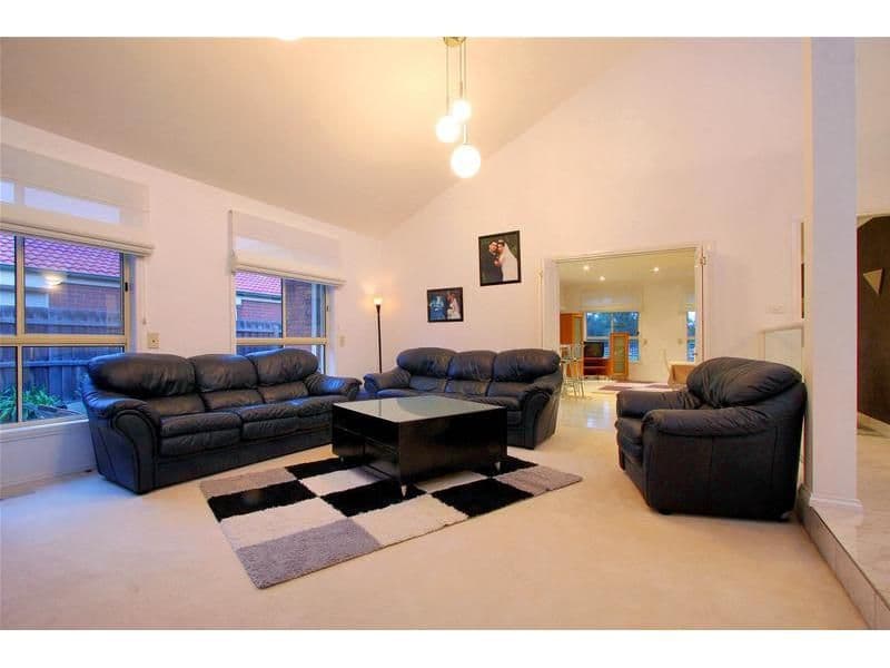 44 Heritage Drive, MILL PARK VIC 3082, Mill Park - Thumbnail 3