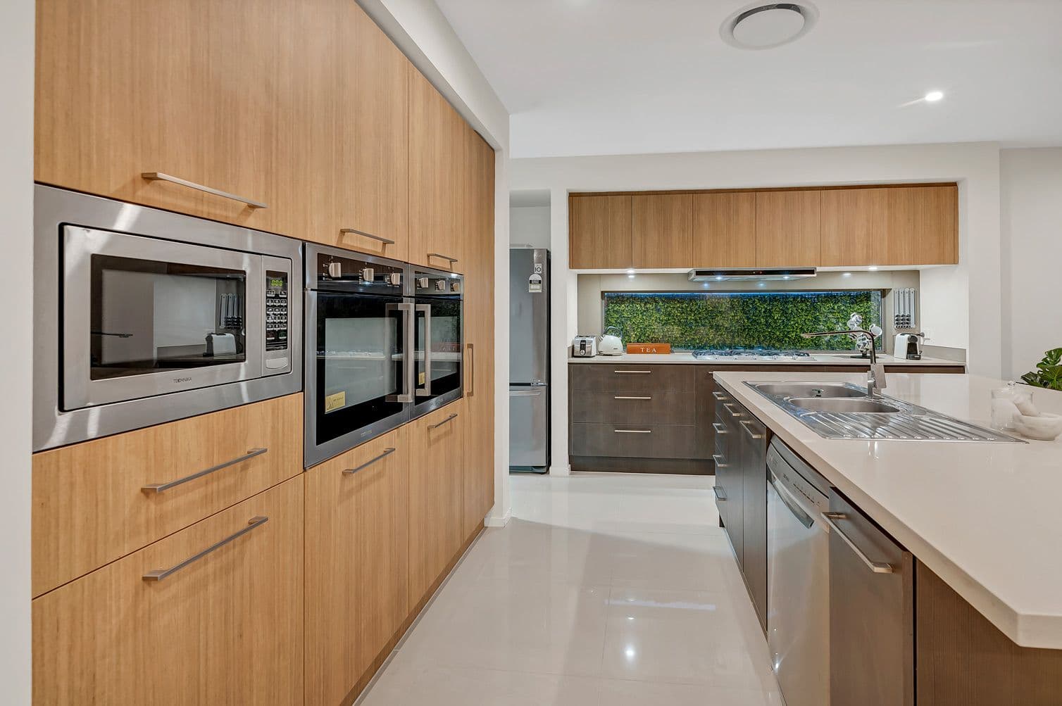 20 Longstaff Crescent, Pimpama QLD 4209, Pimpama - Thumbnail 3