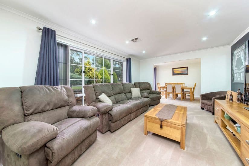 4 Jerome Place, Gordon ACT 2906, Gordon - Thumbnail 3