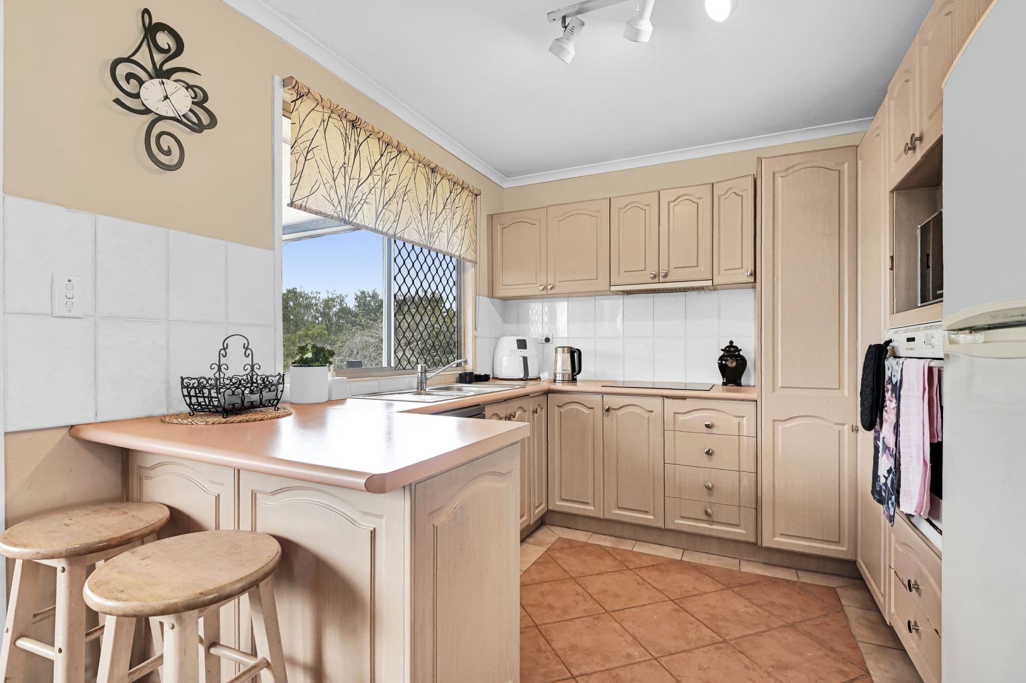 22 Bennetts Road, Everton Hills QLD 4053, Everton Hills - Thumbnail 6