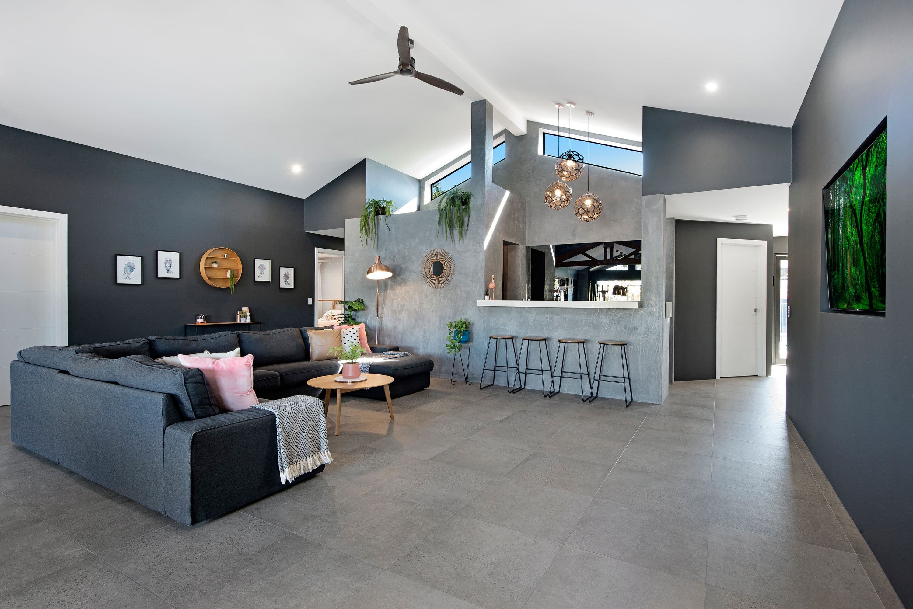 7 Cedar Place, Broadbeach Waters QLD 4218, Broadbeach Waters - Thumbnail 4