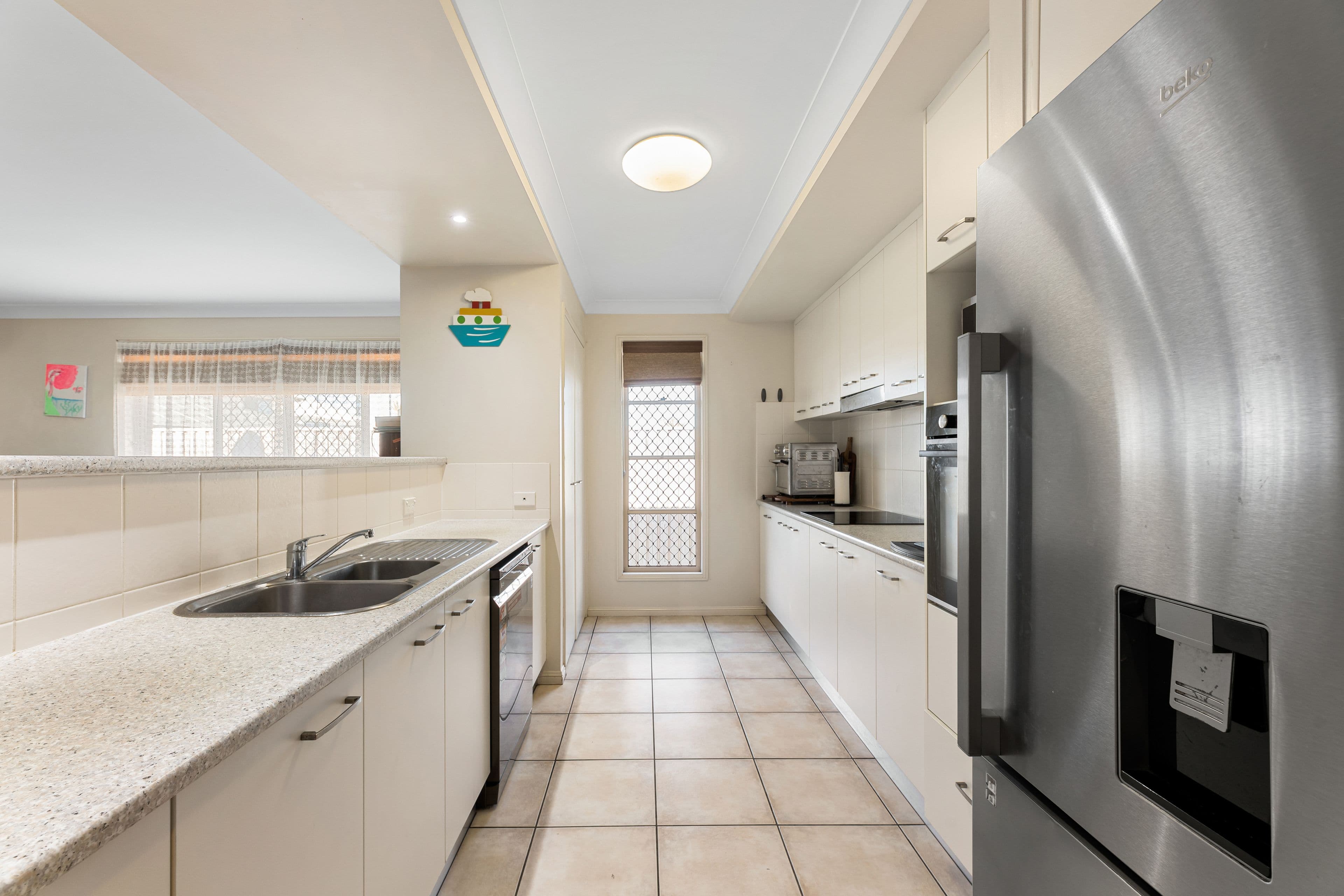 15 Daphne Place, Wakerley QLD 4154, Wakerley - Thumbnail 4
