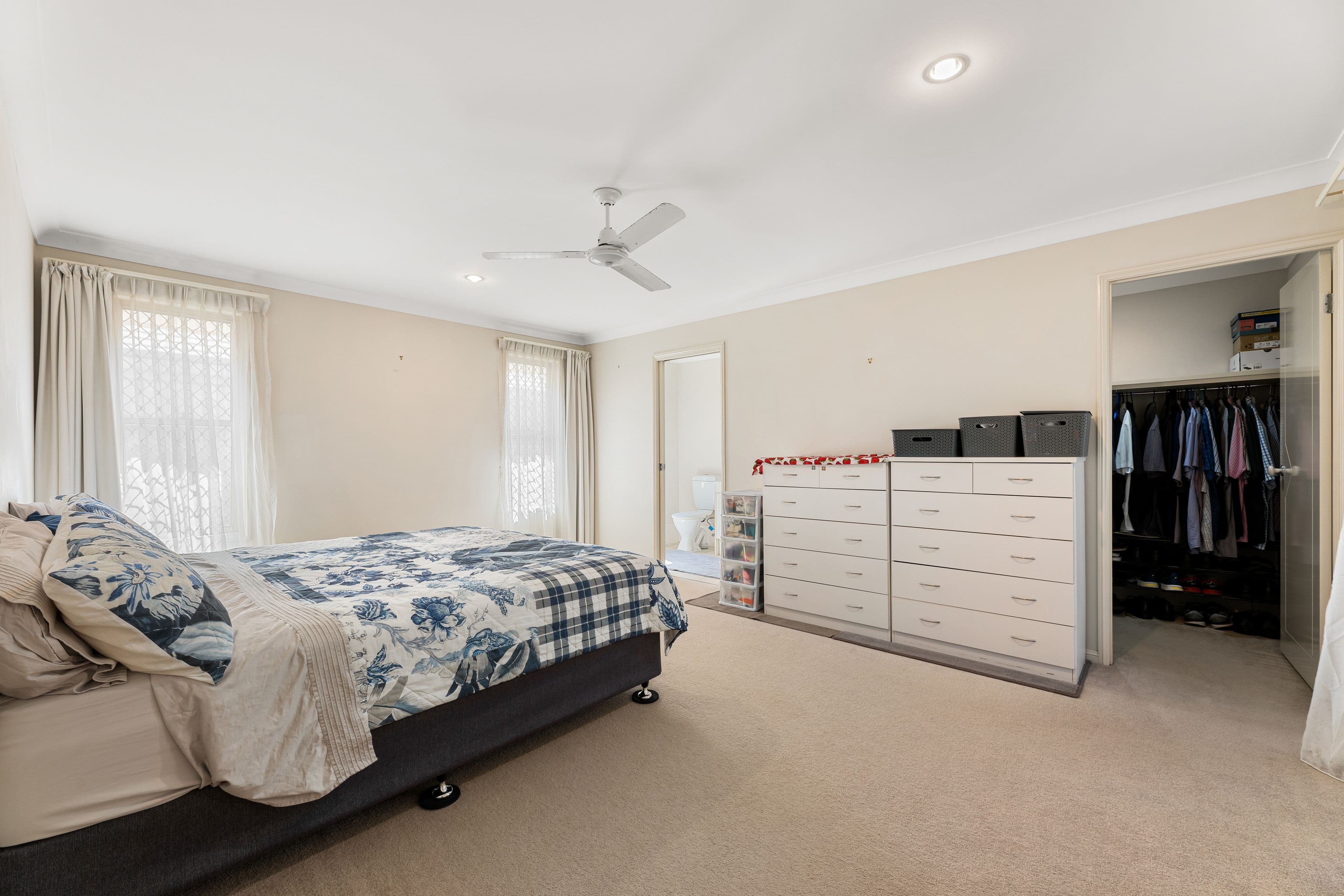 15 Daphne Place, Wakerley QLD 4154, Wakerley - Thumbnail 7