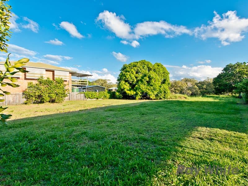 70 O'Quinn Street, Nudgee Beach QLD 4014, Nudgee Beach - Thumbnail 3