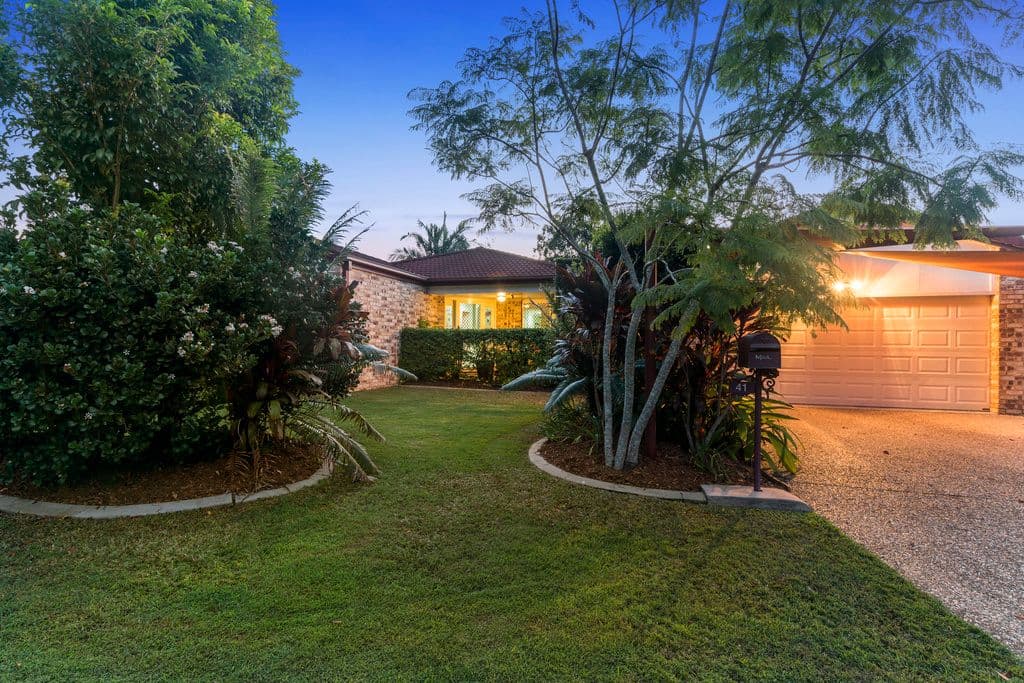 41 Silver Glade Drive, Elanora QLD 4221, Elanora - Thumbnail 3