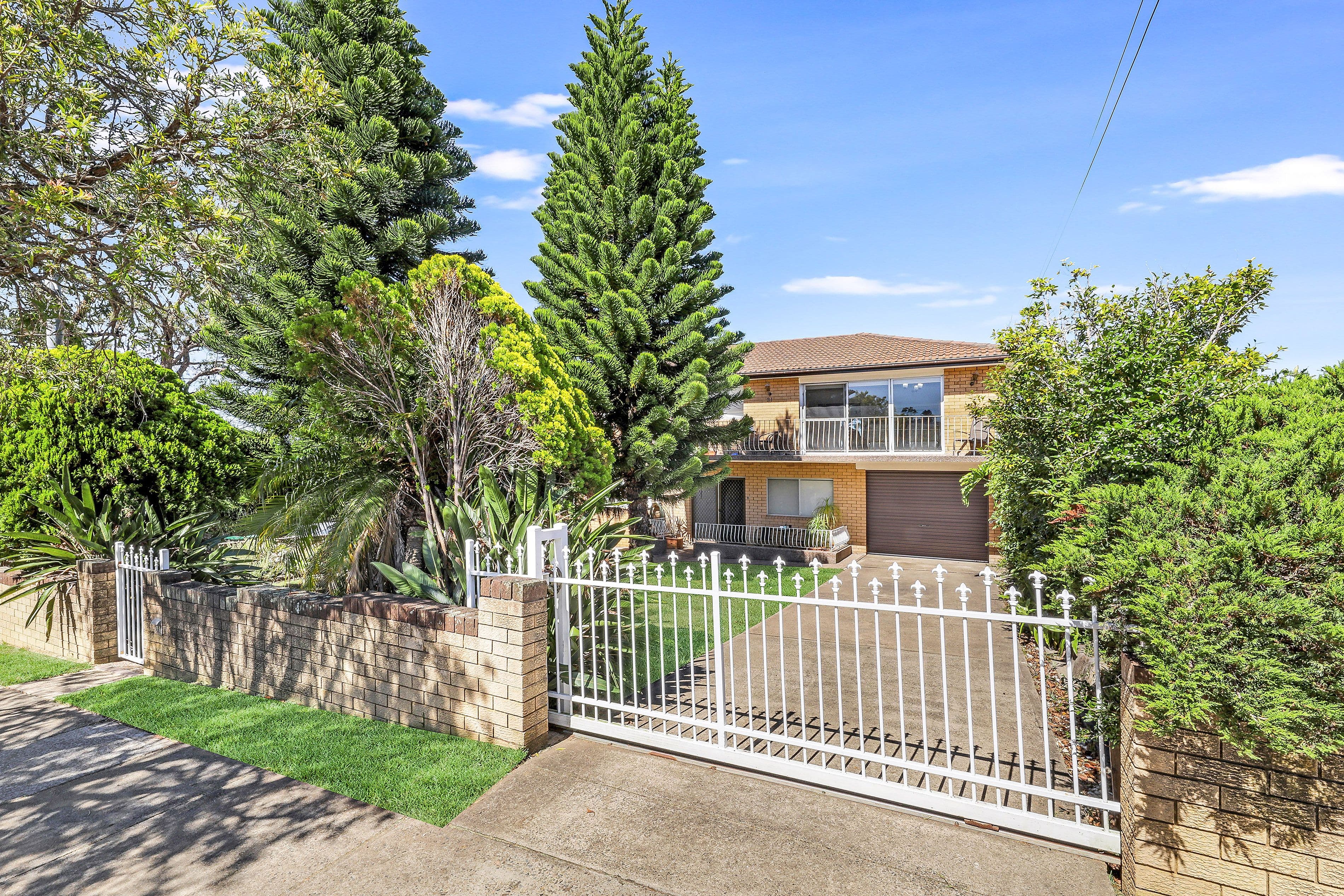 31 Queensbury Road, Padstow Heights NSW 2211, Padstow Heights - Thumbnail 2