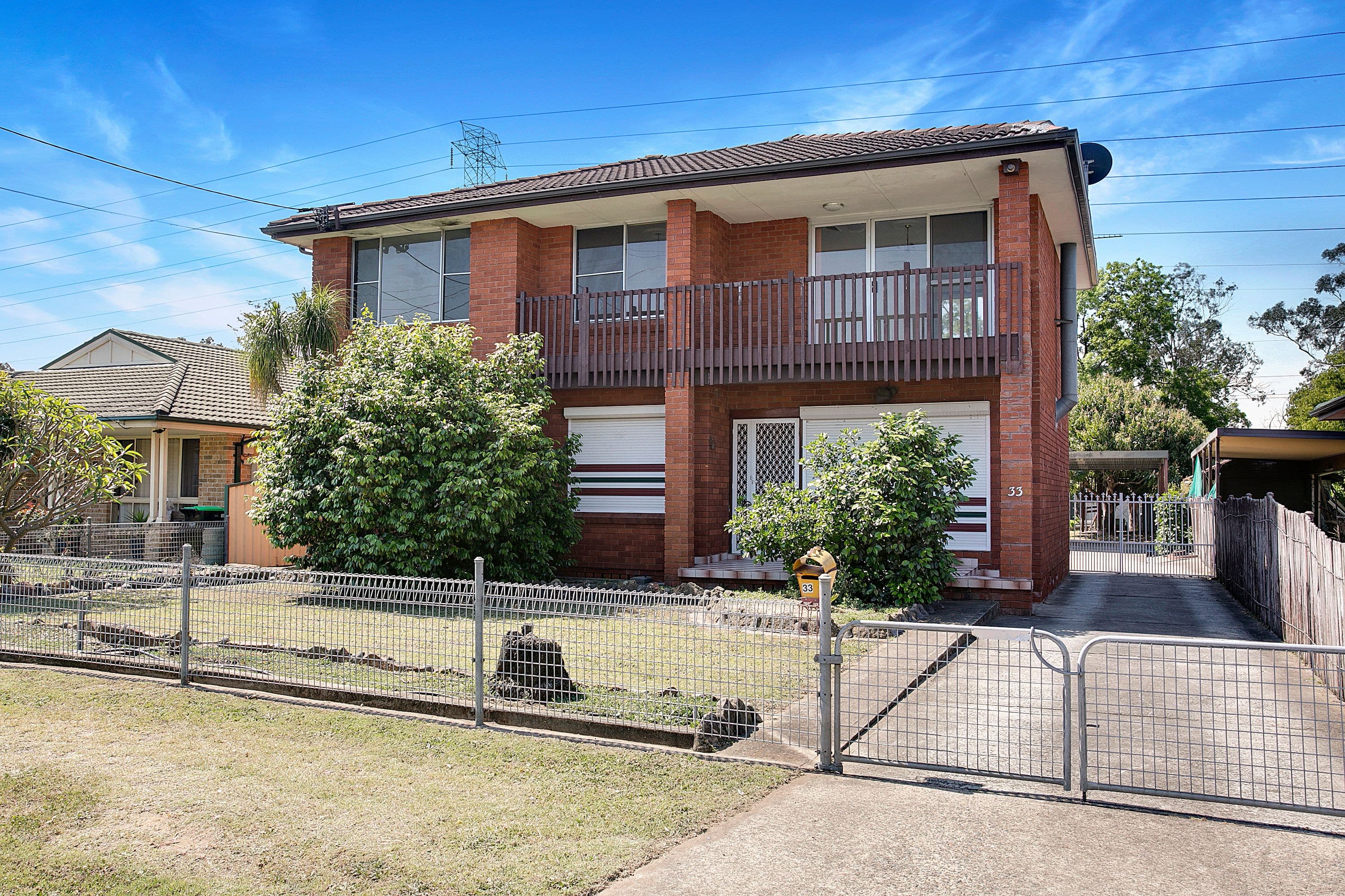 33 Eton Road, Cambridge Park - Image 1