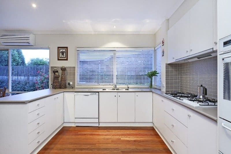 6 D'Andrea Court, ROWVILLE VIC 3178, Rowville - Thumbnail 2