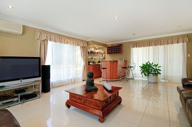 17 Carnation Crescent, CALAMVALE QLD 4116, Calamvale - Thumbnail 4