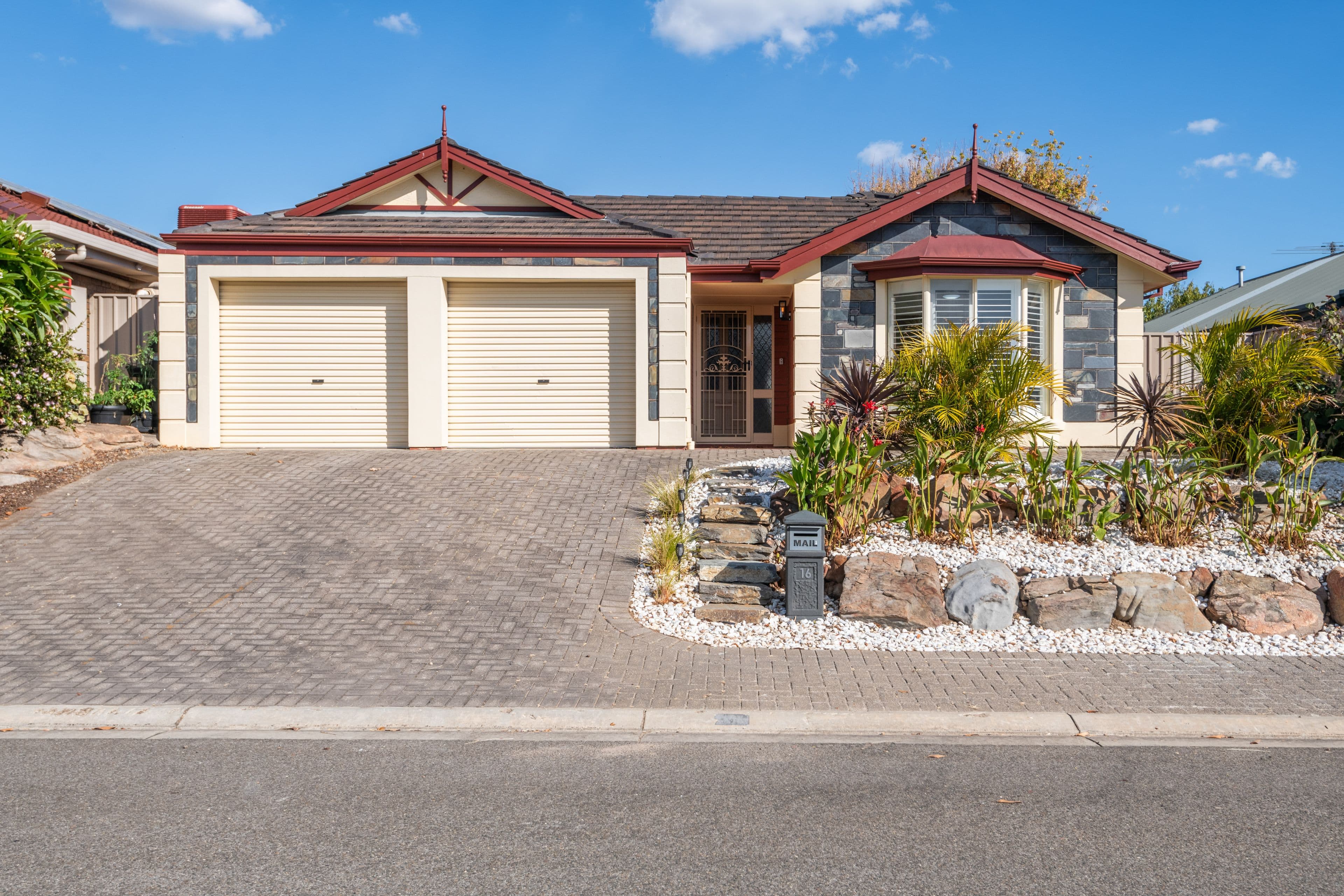 16 Drumborg Court, Woodcroft SA 5162, Woodcroft - Image 1