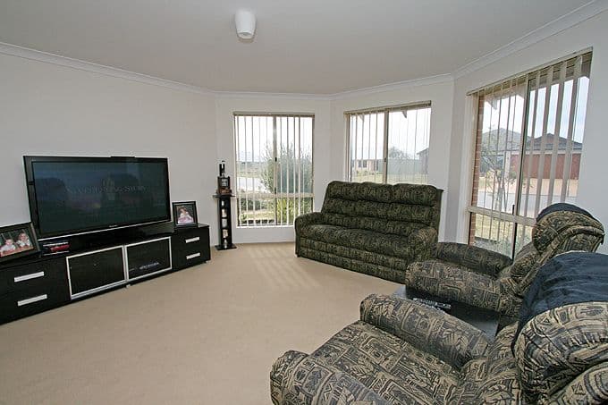 41 Bibbulmun Meander, RAVENSWOOD WA 6208, Ravenswood - Thumbnail 2