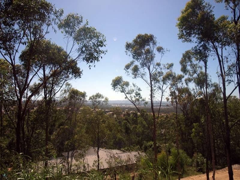 22 Uplands Drive, PARKWOOD QLD 4214, Parkwood - Thumbnail 2