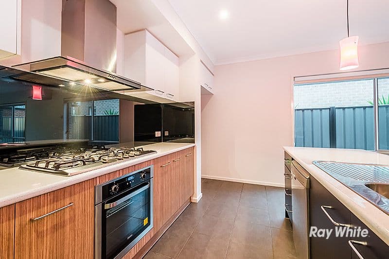 18 San Fratello Street, Clyde North VIC 3978, Clyde North - Thumbnail 8
