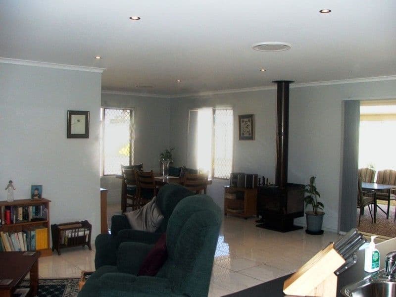 14 Baguley Street, WARWICK QLD 4370, Warwick - Thumbnail 4