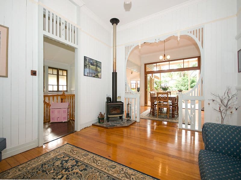 8 Tenth Avenue, KEDRON QLD 4031, Kedron - Thumbnail 4