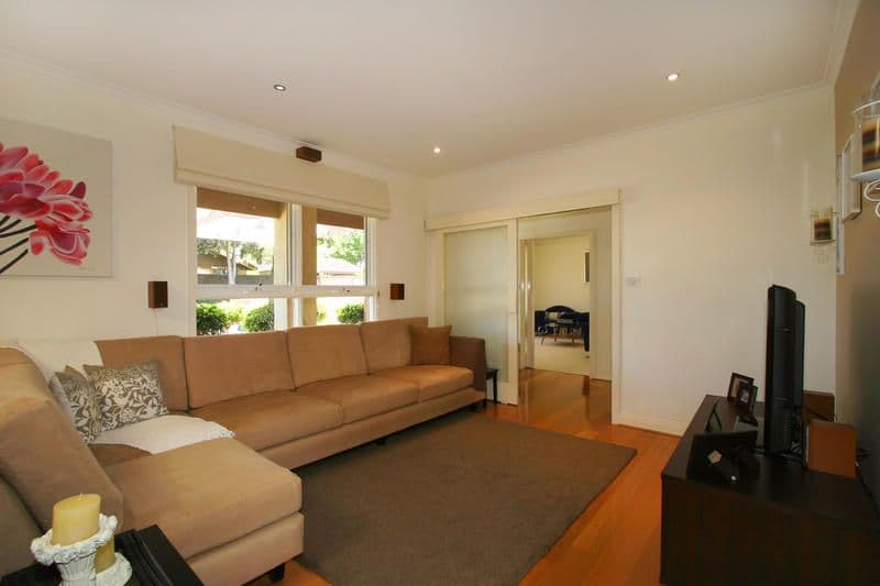 1 Emery Drive, DINGLEY VILLAGE VIC 3172, Dingley Village - Thumbnail 3