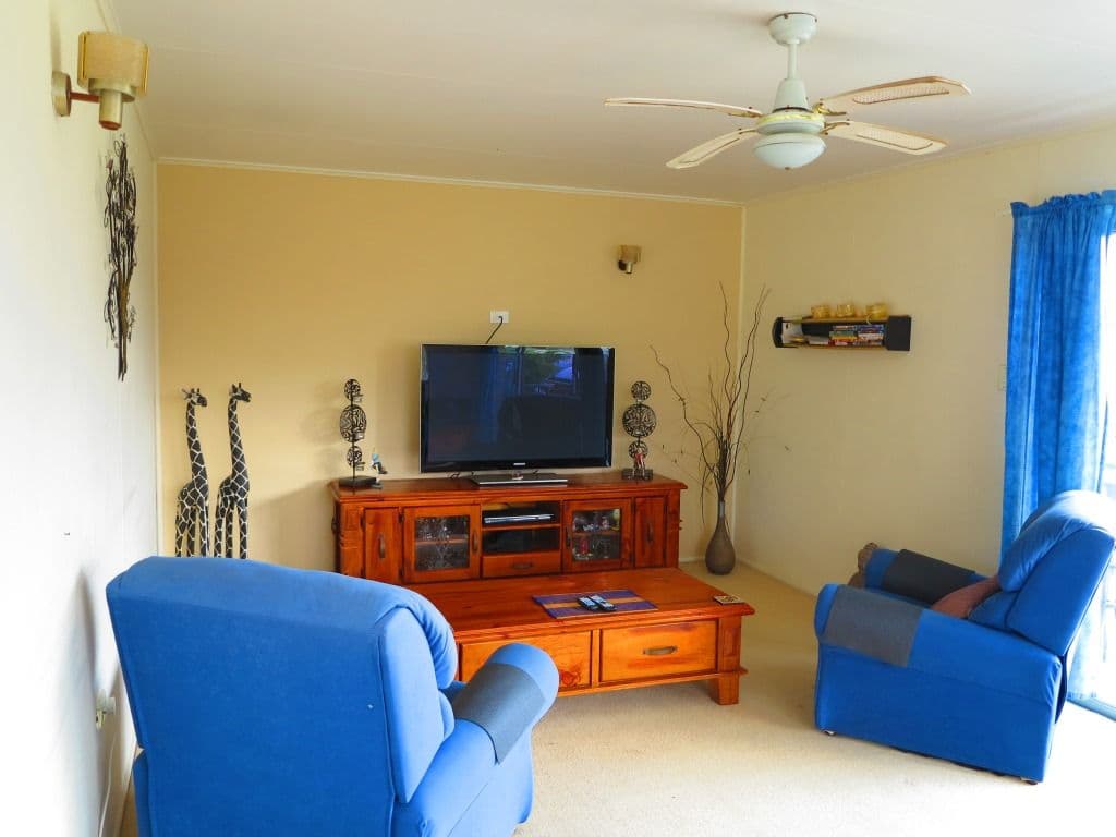 9 Seagull Avenue, MERMAID BEACH QLD 4218, Mermaid Beach - Thumbnail 8