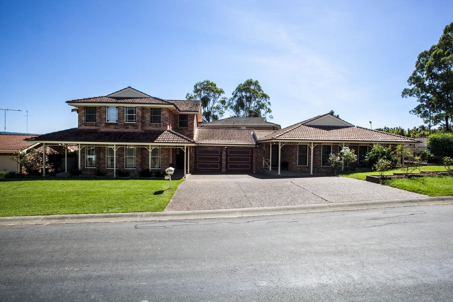 6 Veronica Place, GLENMORE PARK NSW 2745, Glenmore Park - Image 1