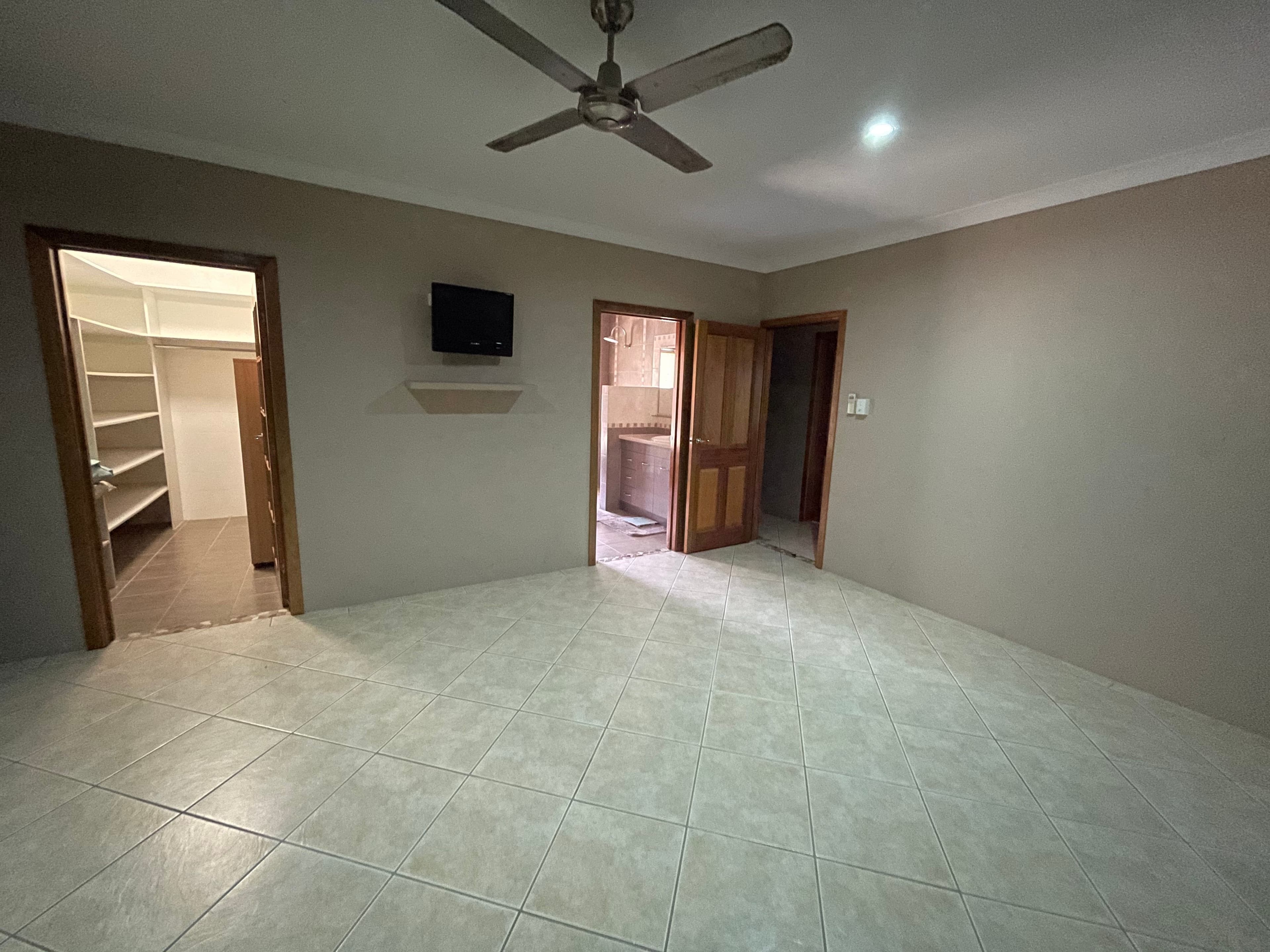 73 Johnson Road, Koumala QLD 4738, Koumala - Thumbnail 8