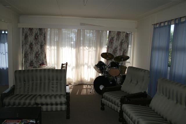 16 Mullavey Street, ROMA QLD 4455, Roma - Thumbnail 3