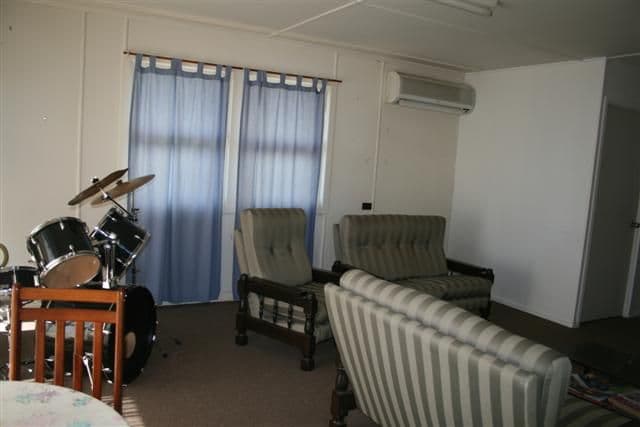 16 Mullavey Street, ROMA QLD 4455, Roma - Thumbnail 4