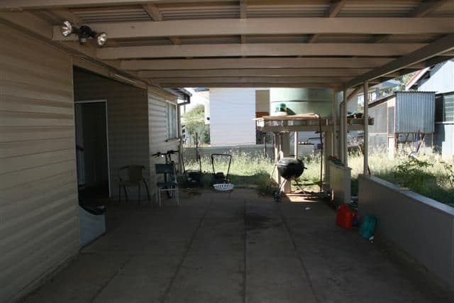 16 Mullavey Street, ROMA QLD 4455, Roma - Thumbnail 8