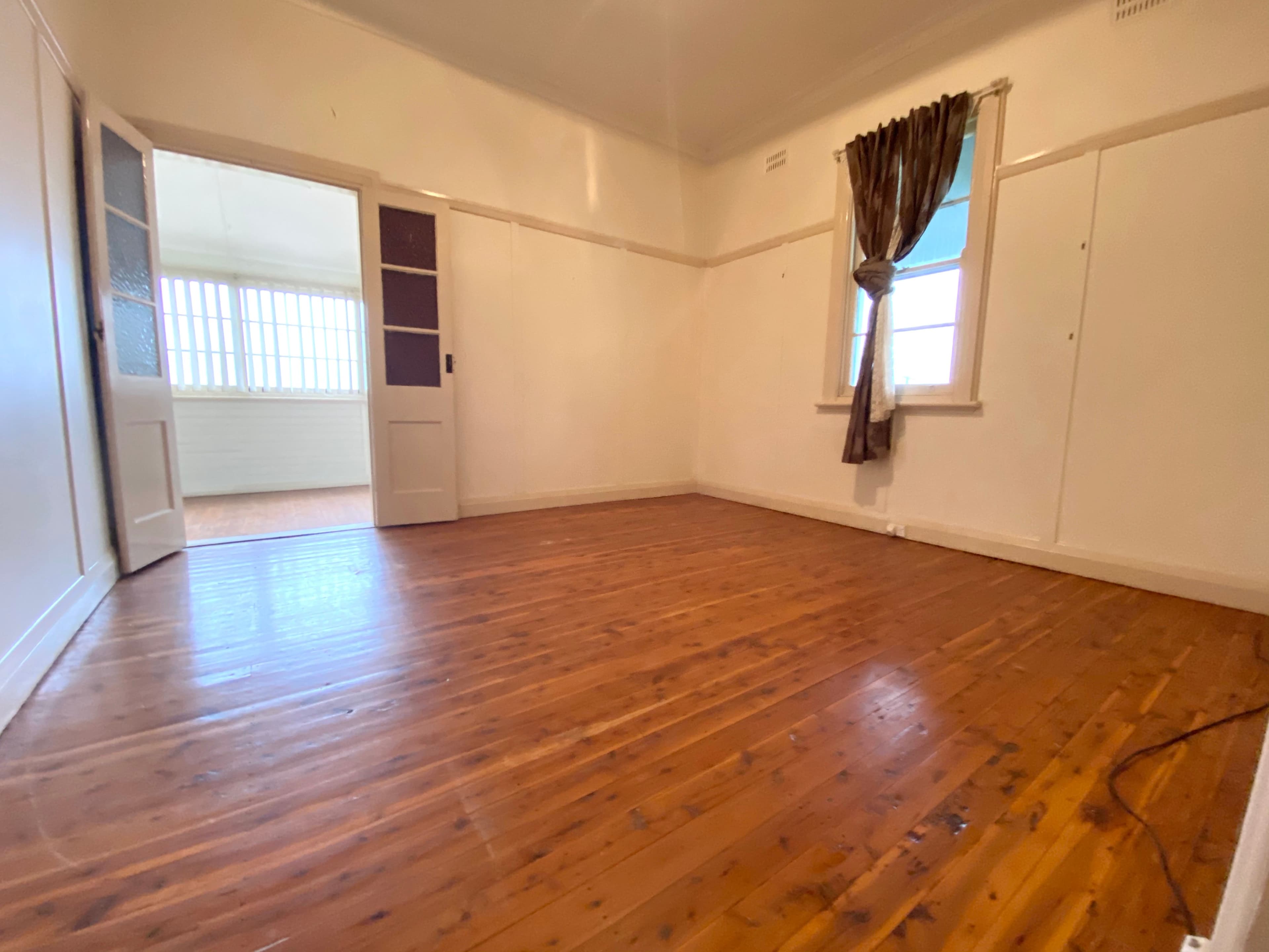 29 Yass Street, Young NSW 2594, Young - Thumbnail 6