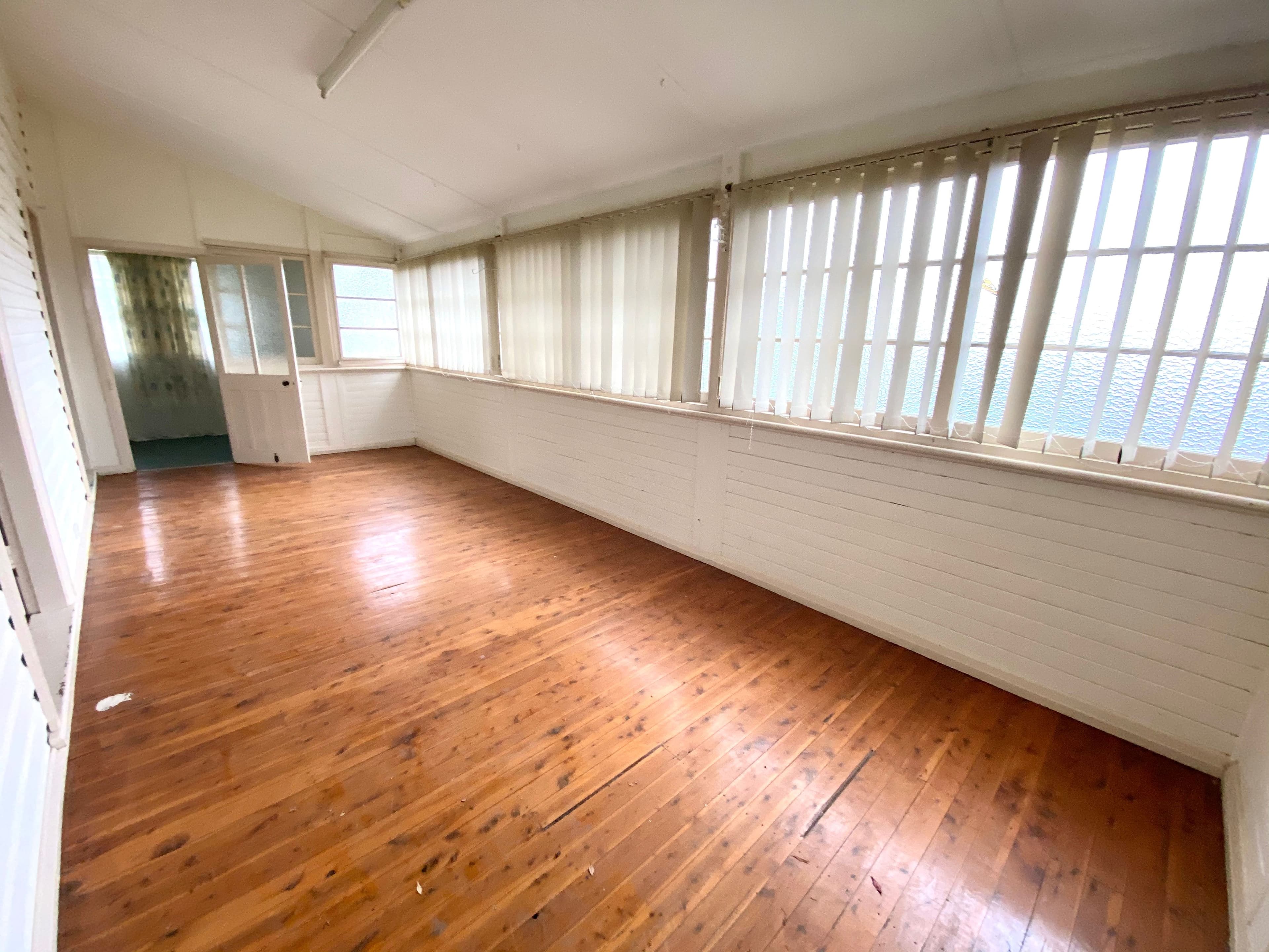 29 Yass Street, Young NSW 2594, Young - Thumbnail 8