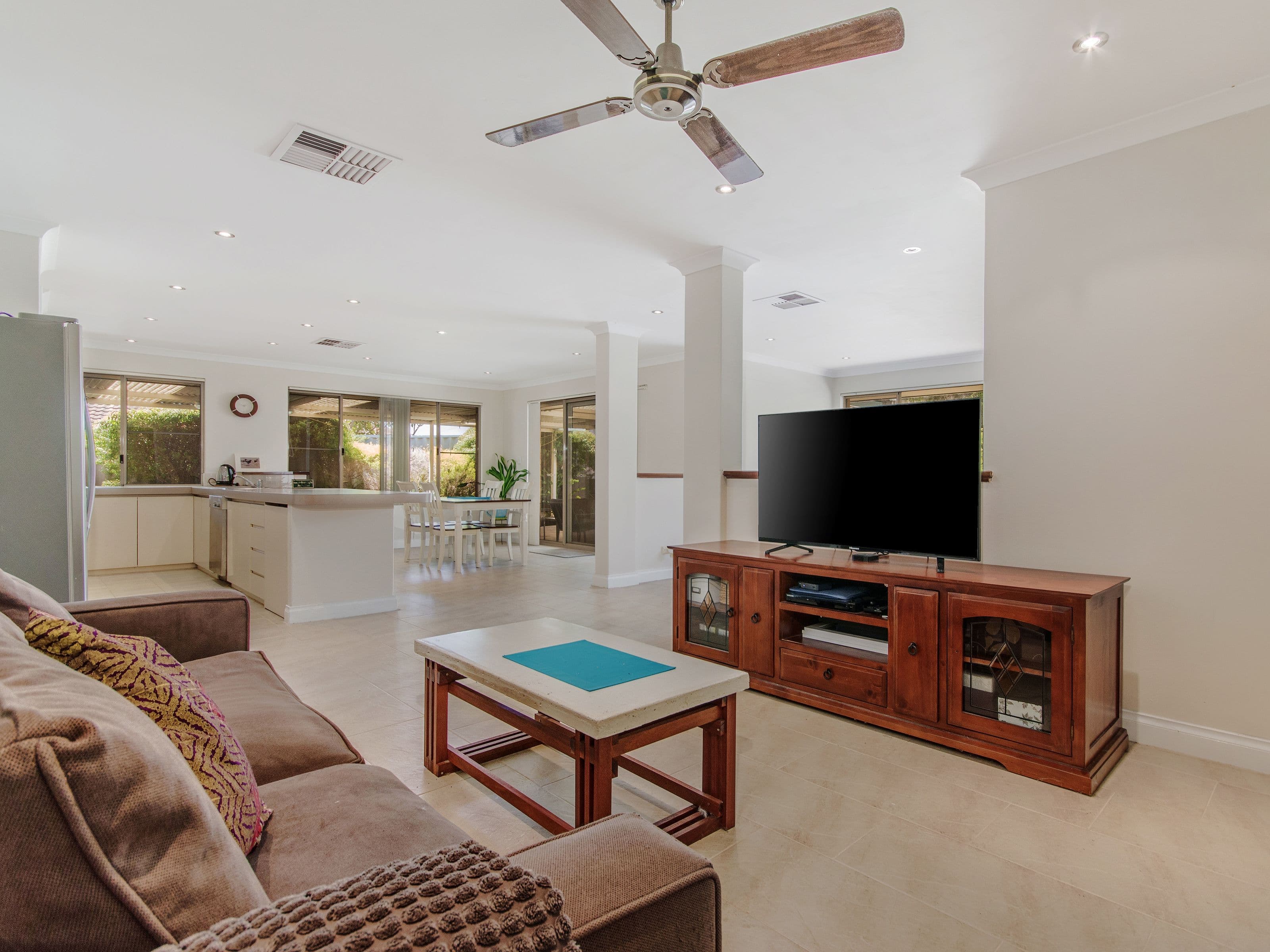 20 Porter Gardens, Leda WA 6170, Leda - Image 1