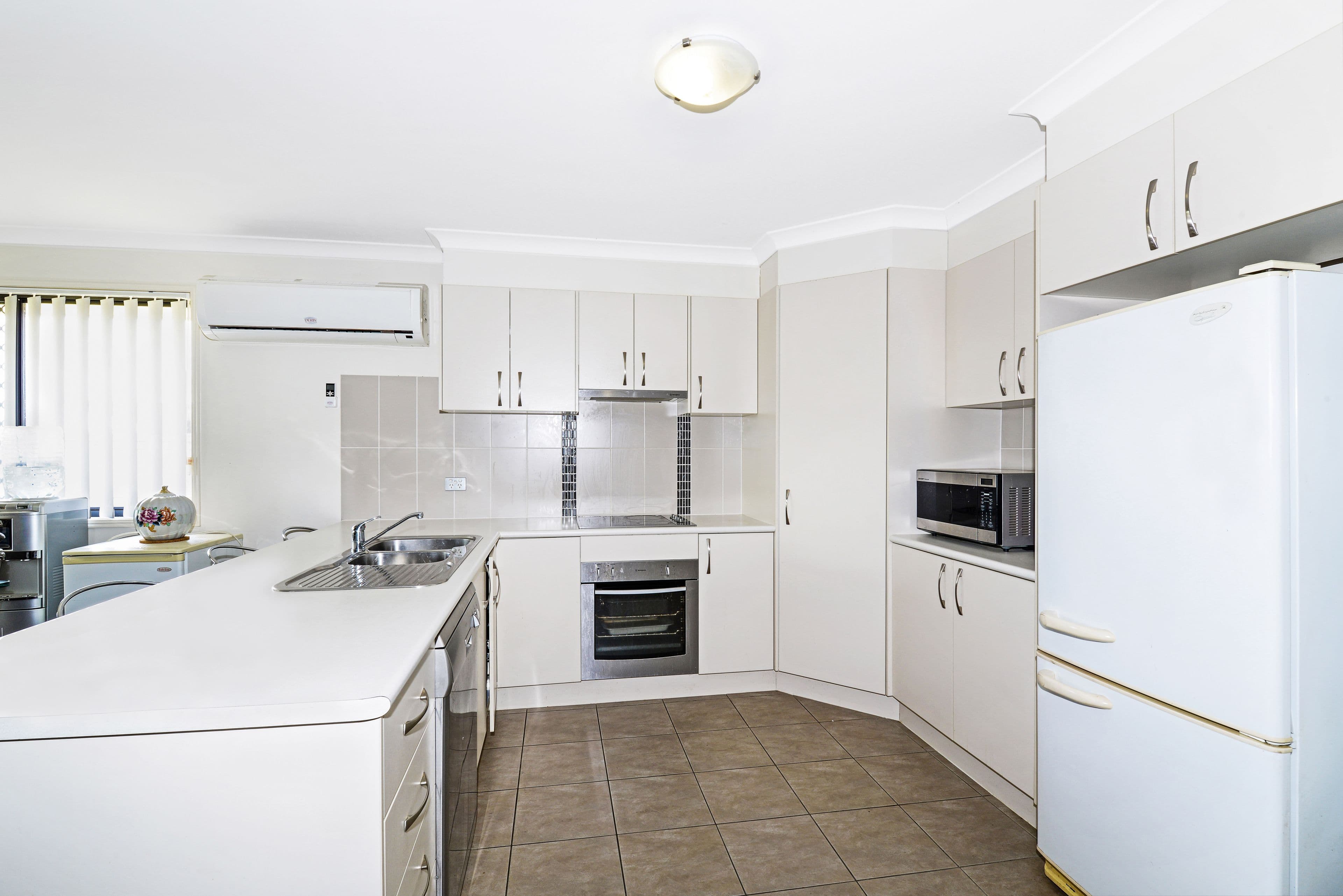 89 Summerfields Drive, Caboolture QLD 4510, Caboolture - Thumbnail 3