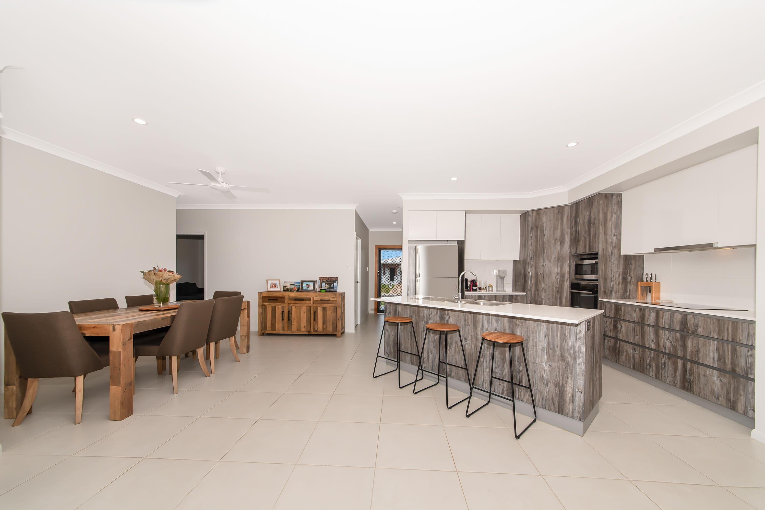 31 Eloise Street, Mount Low QLD 4818, Mount Low - Thumbnail 4