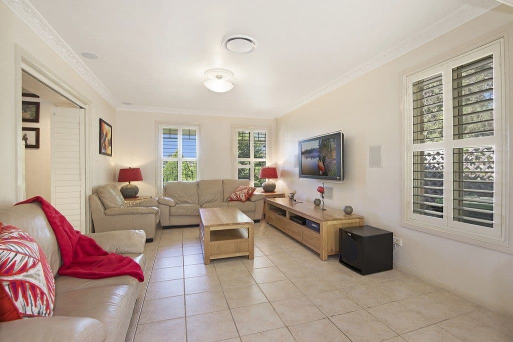 16 Miriam Court, Baulkham Hills NSW 2153, Baulkham Hills - Thumbnail 3