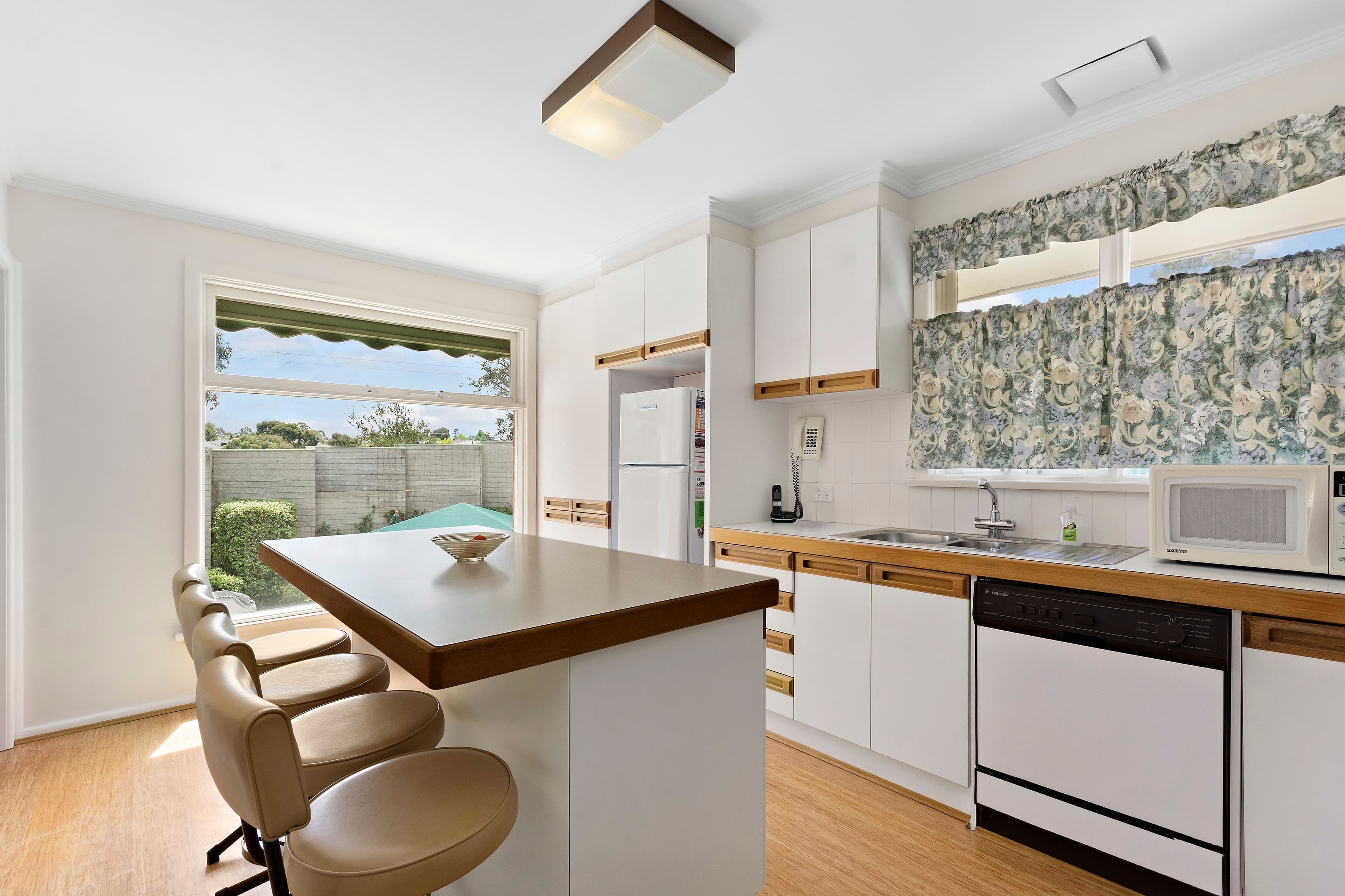 13 Adrian Street, Chadstone VIC 3148, Chadstone - Thumbnail 4