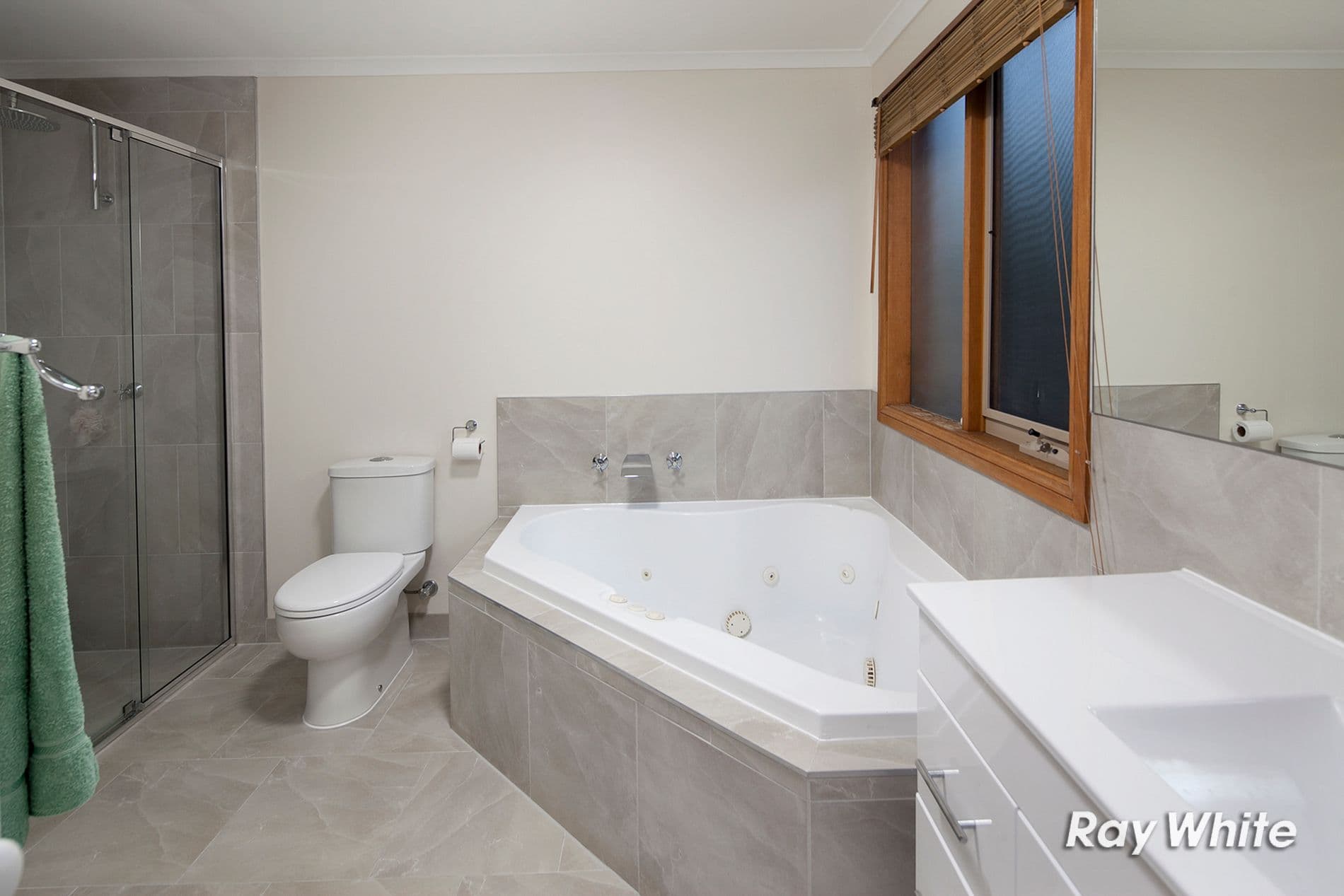 71 Lexton Drive, Langwarrin VIC 3910, Langwarrin - Thumbnail 6