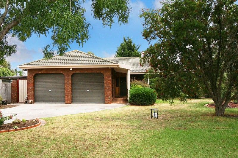 4 Cromer Place, KEILOR DOWNS VIC 3038, Keilor Downs - Thumbnail 2