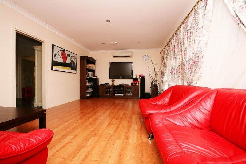4 Cromer Place, KEILOR DOWNS VIC 3038, Keilor Downs - Thumbnail 8