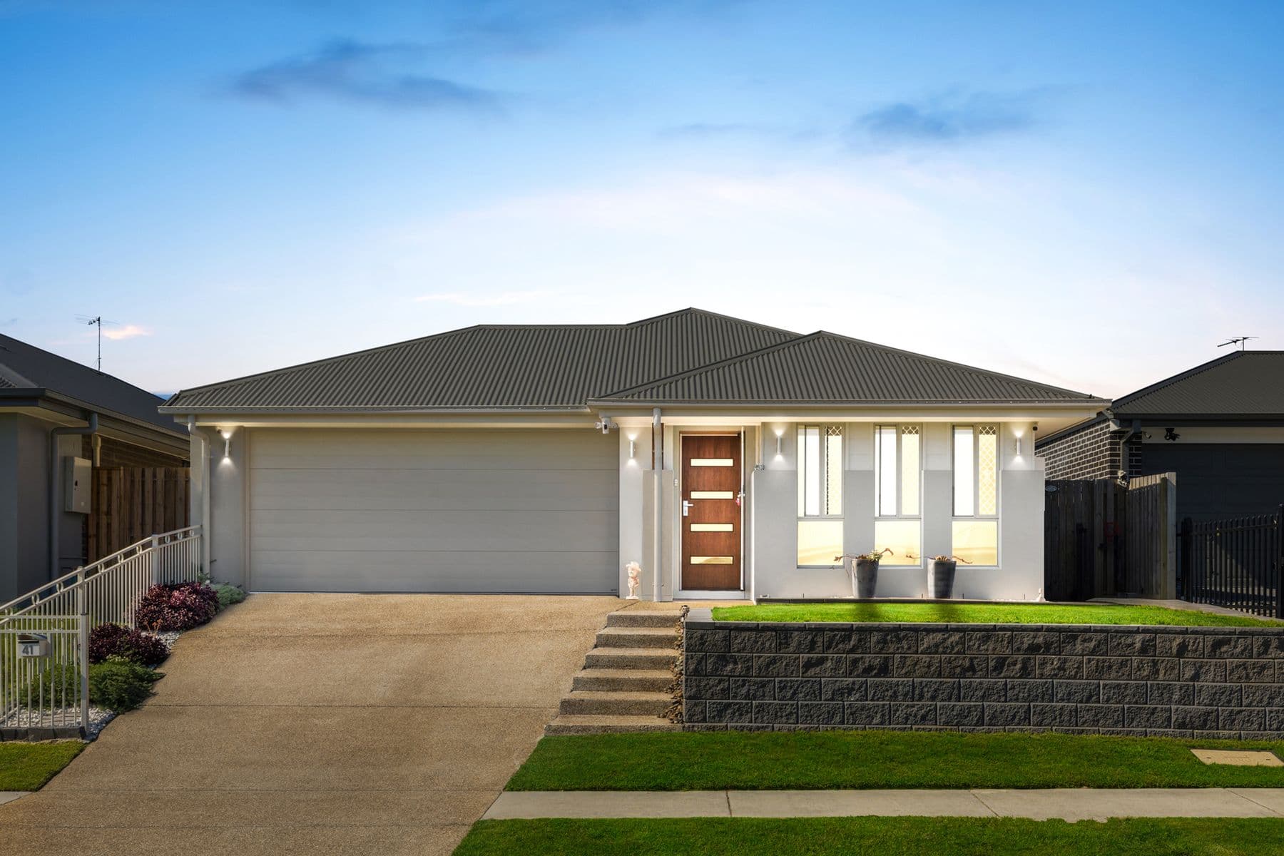 41 Niels Crescent, Park Ridge QLD 4125, Park Ridge - Image 1