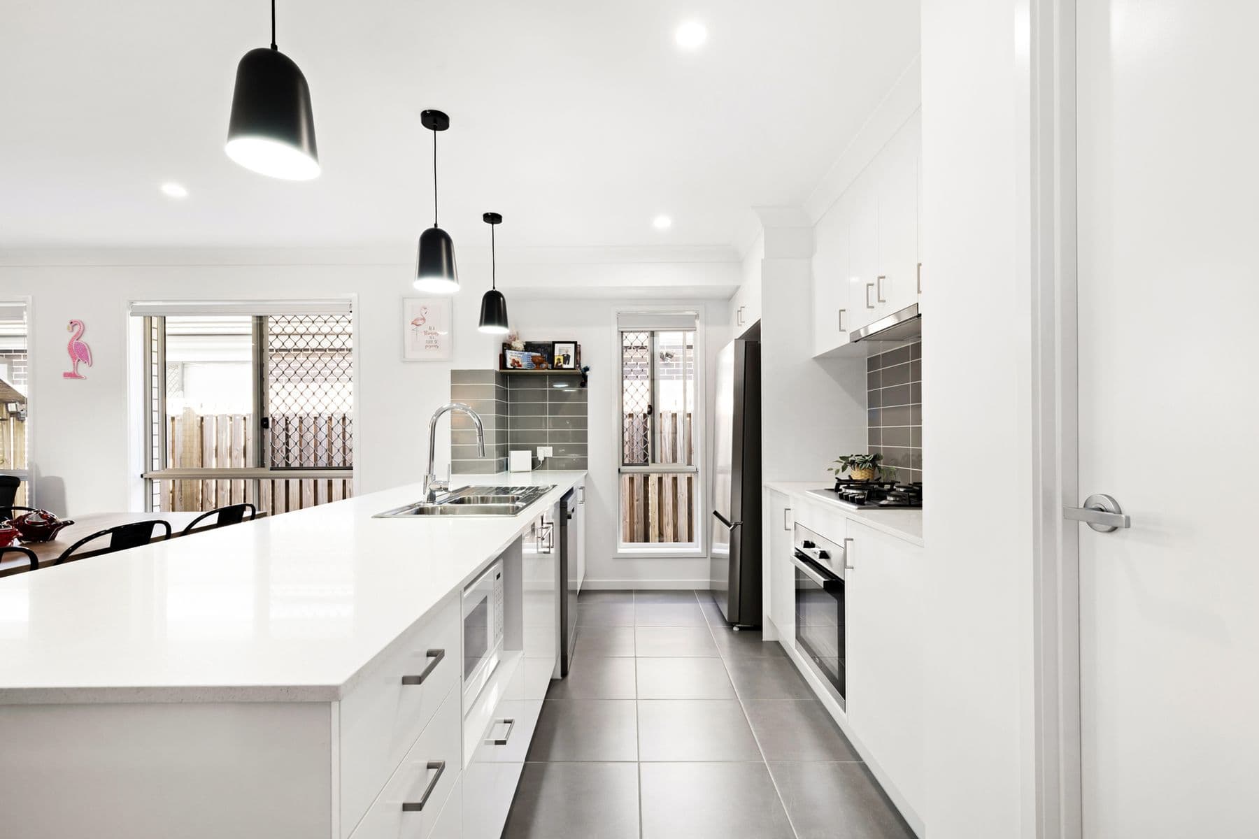 41 Niels Crescent, Park Ridge QLD 4125, Park Ridge - Thumbnail 3