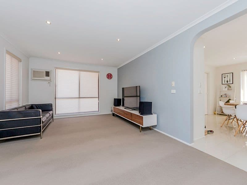 17 Wyena Court, Hoppers Crossing VIC 3029, Hoppers Crossing - Thumbnail 8