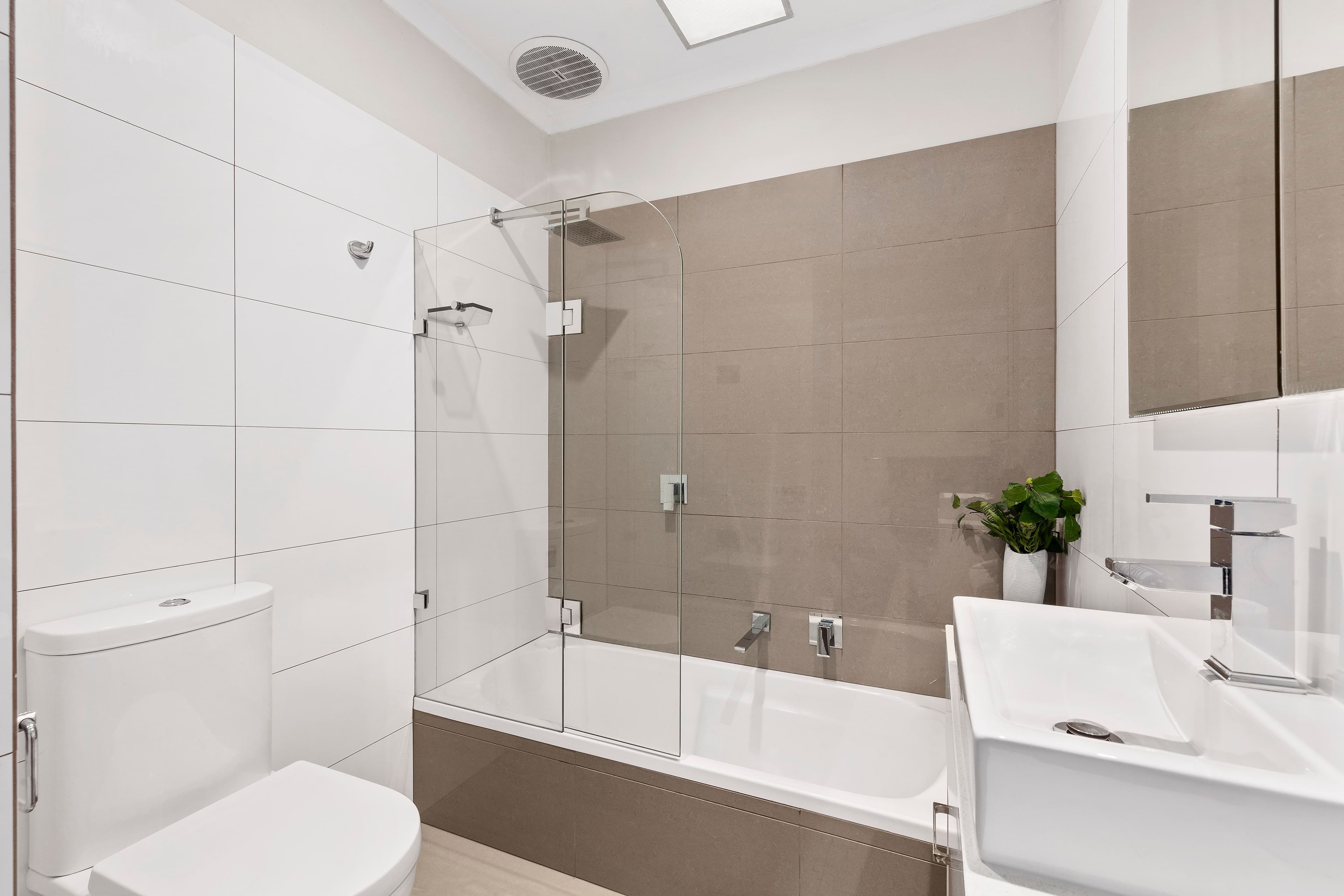 15 Norfolk Avenue, Ringwood VIC 3134, Ringwood - Thumbnail 5