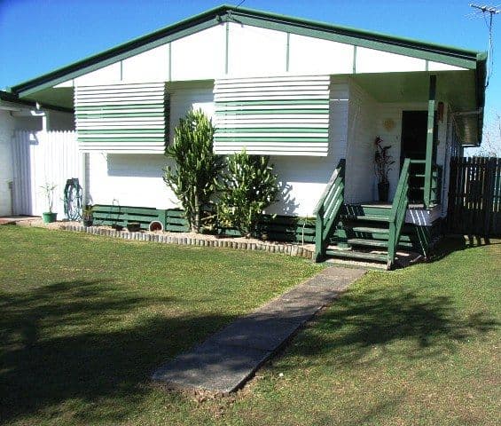 9 Parker Street, SOUTH MACKAY QLD 4740, South Mackay - Thumbnail 4