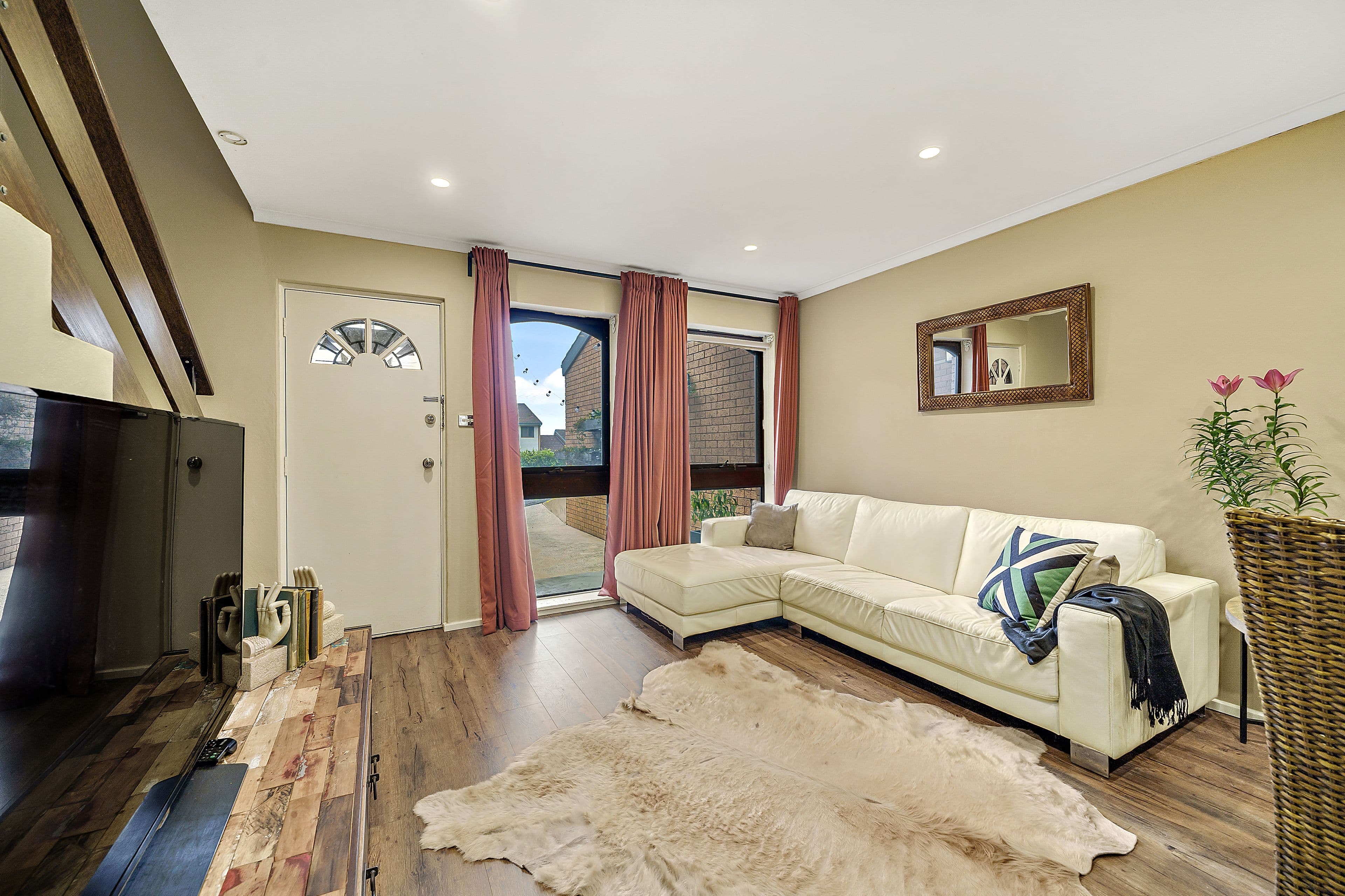 12 Nimmitabel Street, Queanbeyan NSW 2620, Queanbeyan West - Thumbnail 3