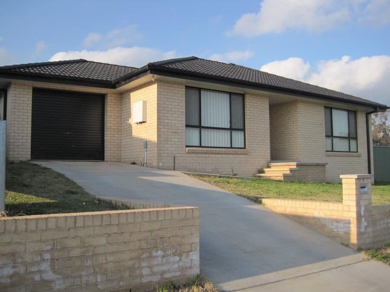 1-3 Giugni Place, YOUNG NSW 2594, Young - Image 1