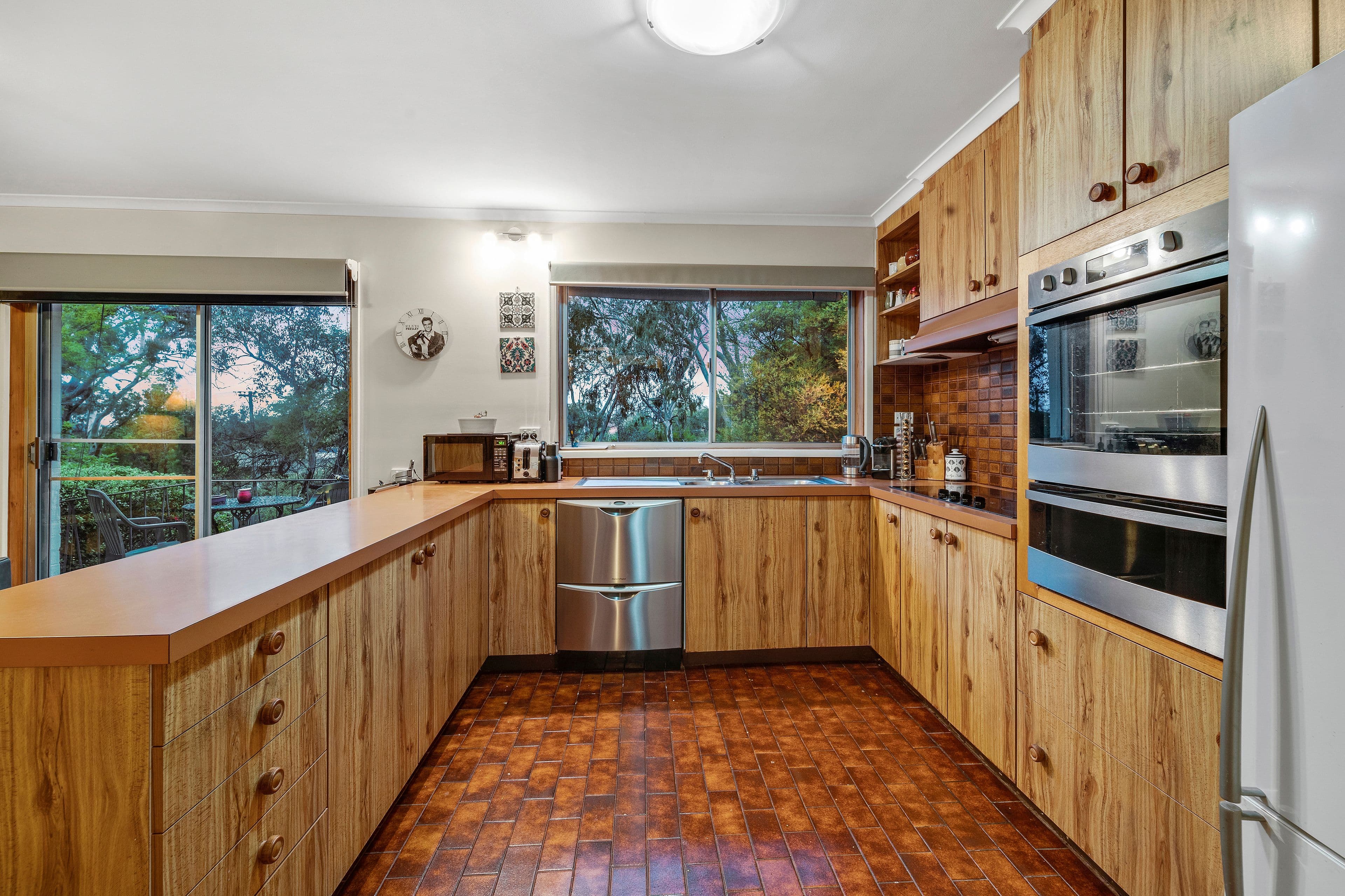21 O'Rourke Street, Weetangera ACT 2614, Weetangera - Thumbnail 3
