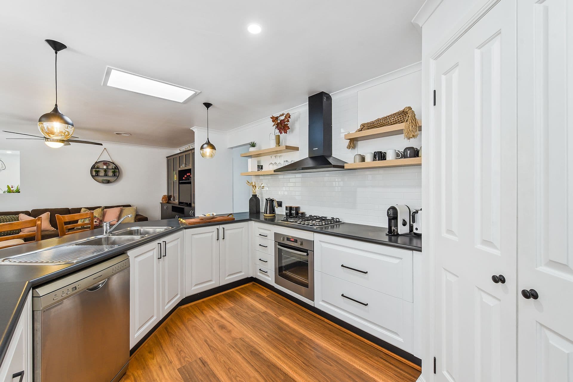 25 Fieldstone Boulevard, Beaconsfield VIC 3807, Beaconsfield - Thumbnail 3