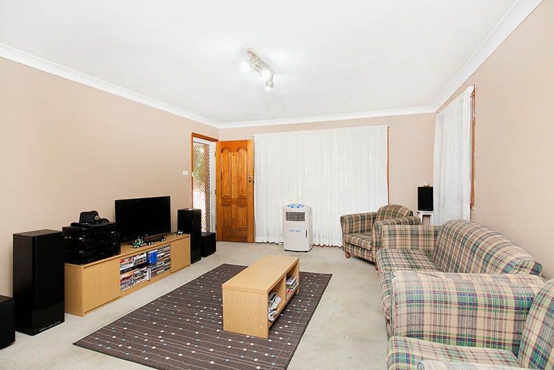 42 Loftus Drive, BARRACK HEIGHTS NSW 2528, Barrack Heights - Thumbnail 3