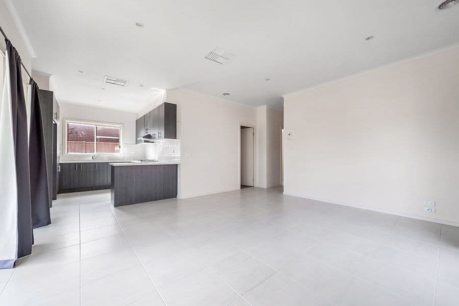 8 Healesville Loop, Craigieburn VIC 3064, Craigieburn - Thumbnail 4