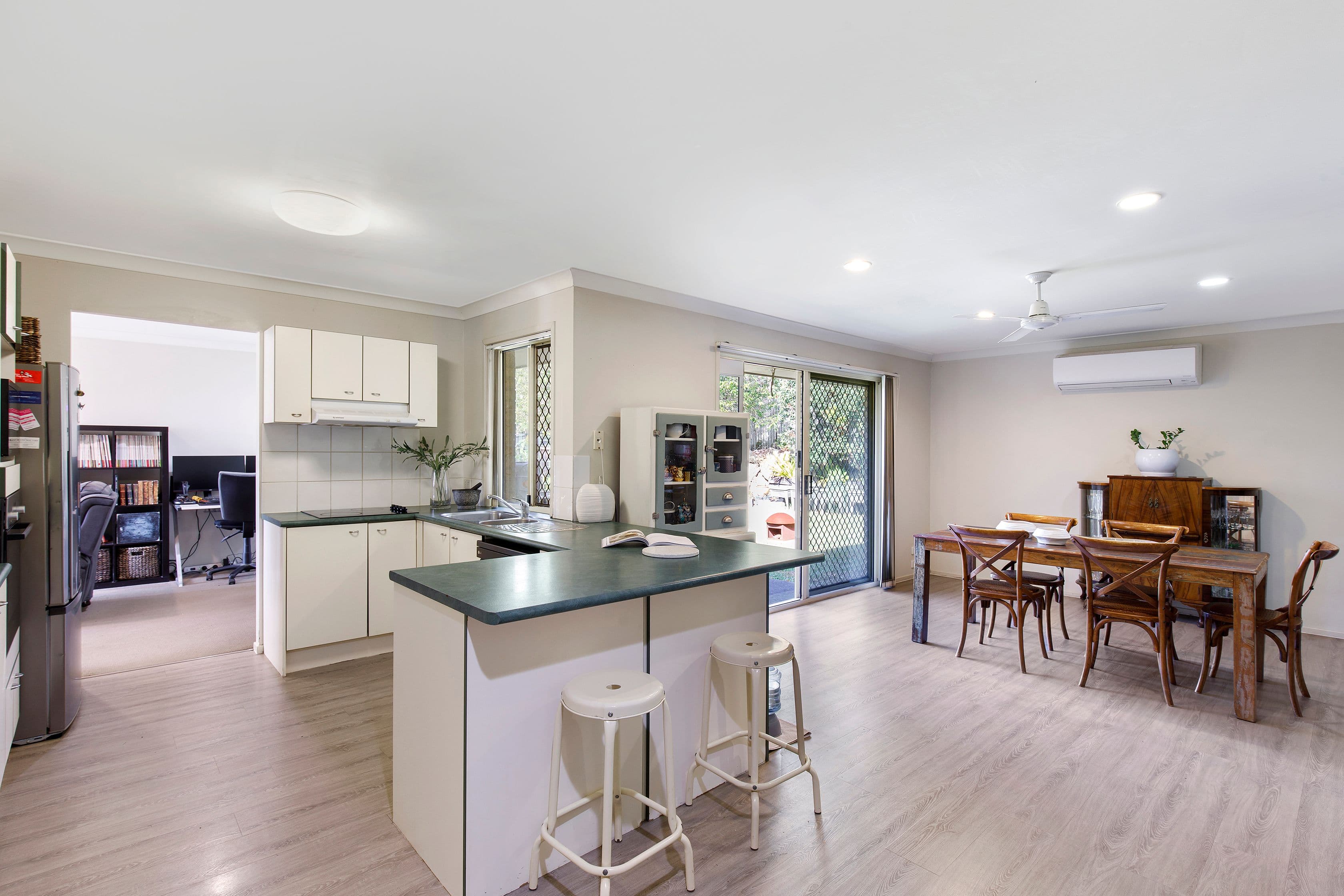 4 Tulipwood Street, Noosaville QLD 4566, Noosaville - Thumbnail 4